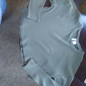 h&m olive green basic long sleeve